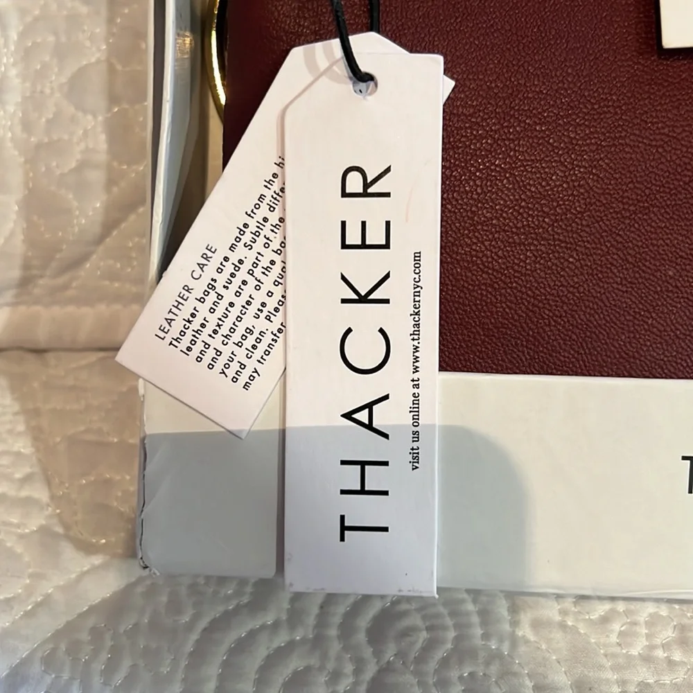 Thacker New York‎ genuine leather clutch and card case 2 piece gift set, NWT